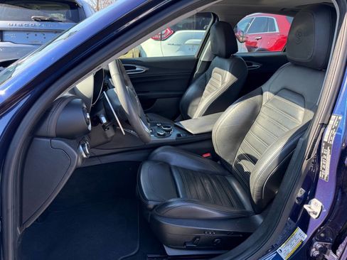 Used 2018 Alfa Romeo Giulia Ti Sport w/ Quick Order Package 22S Sport image 8