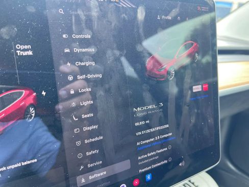 Used 2018 Tesla Model 3 Mid Range RWD image 40