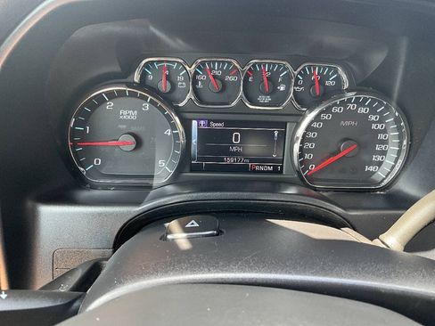 Used 2015 Chevrolet Silverado 2500 LT w/ LT Convenience Package AWD/4WD image 10