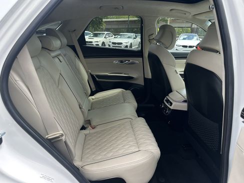 Used 2022 Genesis GV70 3.5T Sport w/ Sport Prestige Package AWD/4WD image 22