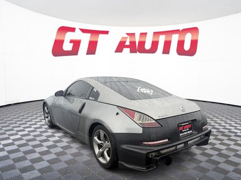Used 2006 Nissan 350Z Touring image 4