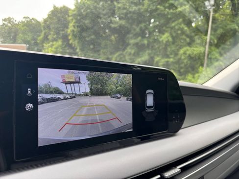 Used 2025 Hyundai Palisade SEL FWD image 27