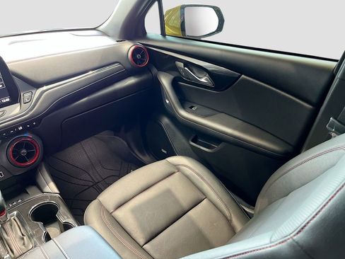 Used 2024 Chevrolet Blazer RS w/ Enhanced Convenience Package image 24