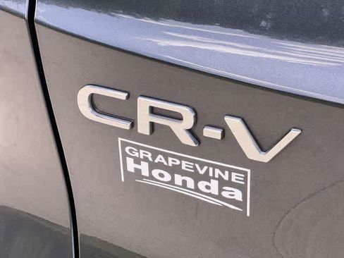 Used 2024 Honda CR-V EX-L image 8