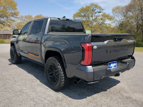Used 2025 Toyota Tundra Platinum image 5