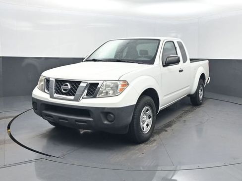 Used 2019 Nissan Frontier S RWD image 1