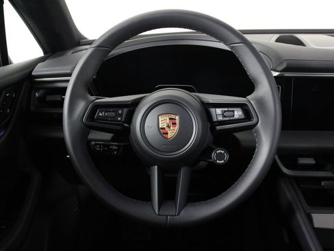 New 2026 Porsche Macan 4 Electric AWD/4WD image 12