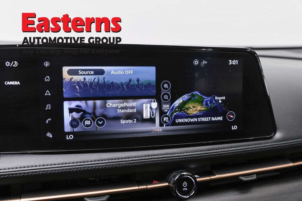 Used 2023 Nissan Ariya FWD image 20