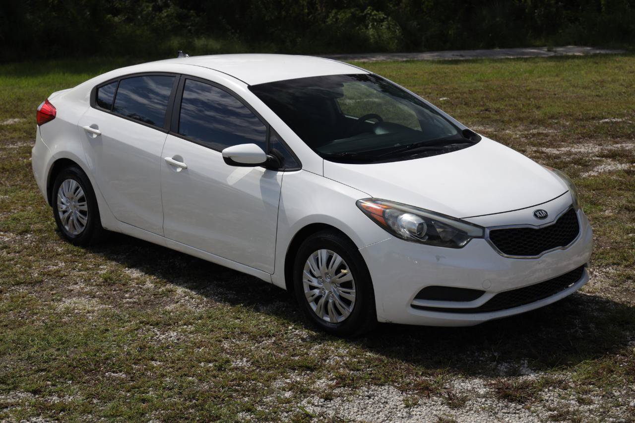 Used 2016 Kia Forte LX FWD image 15
