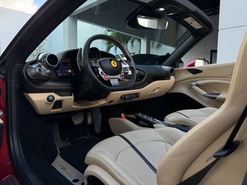 Used 2023 Ferrari F8 Tributo image 24