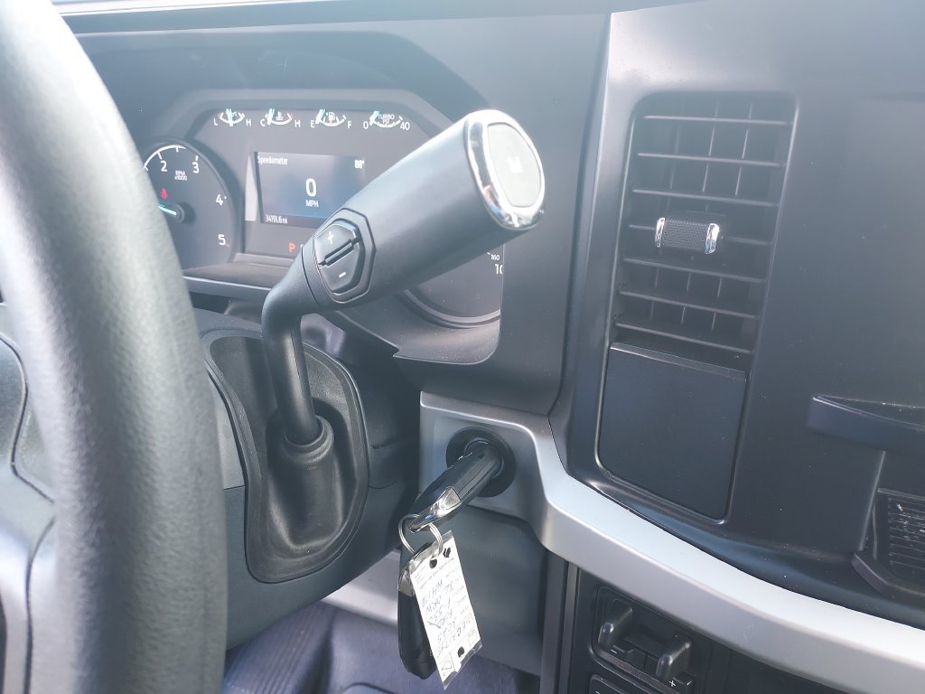 Used 2025 Ford F550 4x4 Crew Cab Super Duty image 23