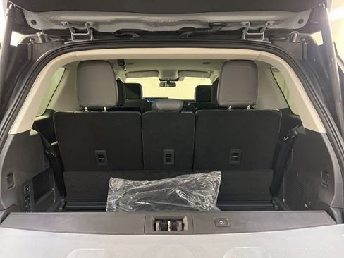 New 2026 Ford Expedition Active image 33