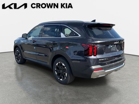 New 2026 Kia Sorento S image 7