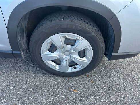 Used 2019 Subaru Forester AWD/4WD image 4