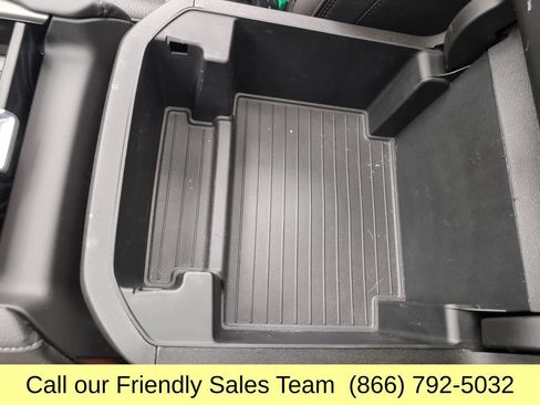 Used 2023 GMC Yukon Denali w/ Max Trailering Package AWD/4WD image 29