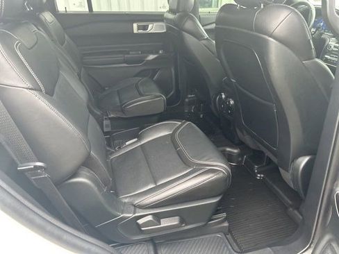 Used 2020 Ford Explorer ST w/ Premium Technology Package image 39