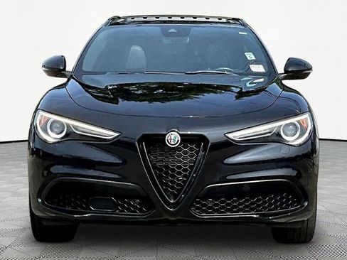 Used 2023 Alfa Romeo Stelvio Veloce AWD/4WD image 2
