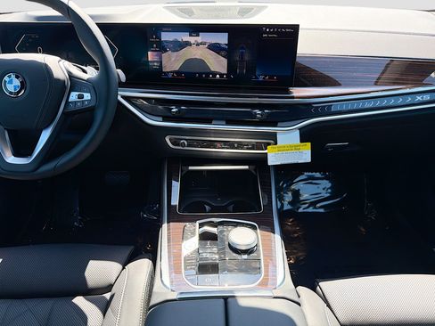 New 2026 BMW X5 sDrive40i RWD image 18