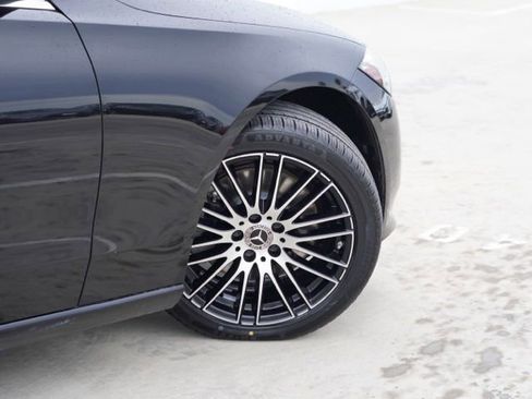 Used 2023 Mercedes-Benz C 300 Sedan image 7