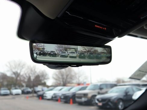 New 2025 Land Rover Range Rover Long Wheelbase SE image 17