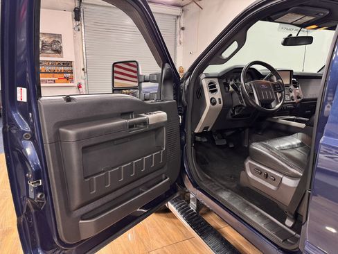 Used 2013 Ford F250 Lariat w/ Lariat Ultimate Pkg image 12
