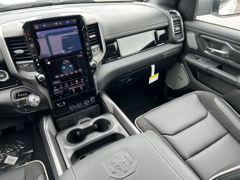 New 2026 RAM 1500 Laramie AWD/4WD image 34
