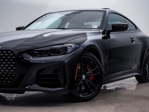 Used 2023 BMW 440i xDrive Coupe w/ Premium Package image 2