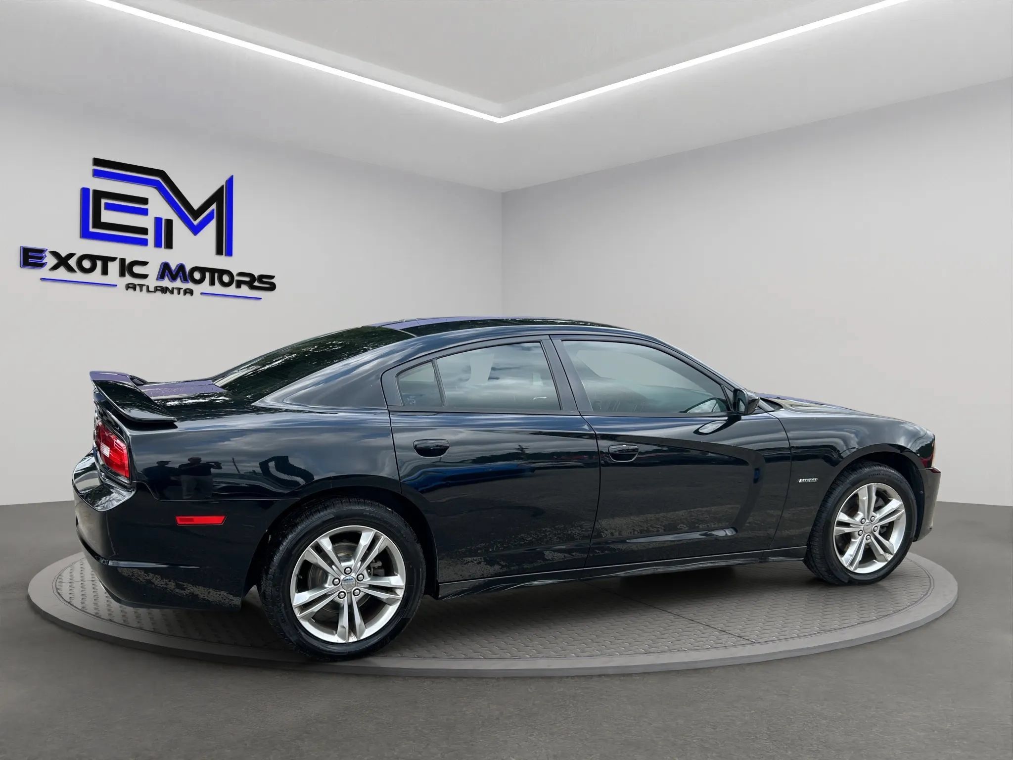 Used 2013 Dodge Charger R/T AWD/4WD image 5