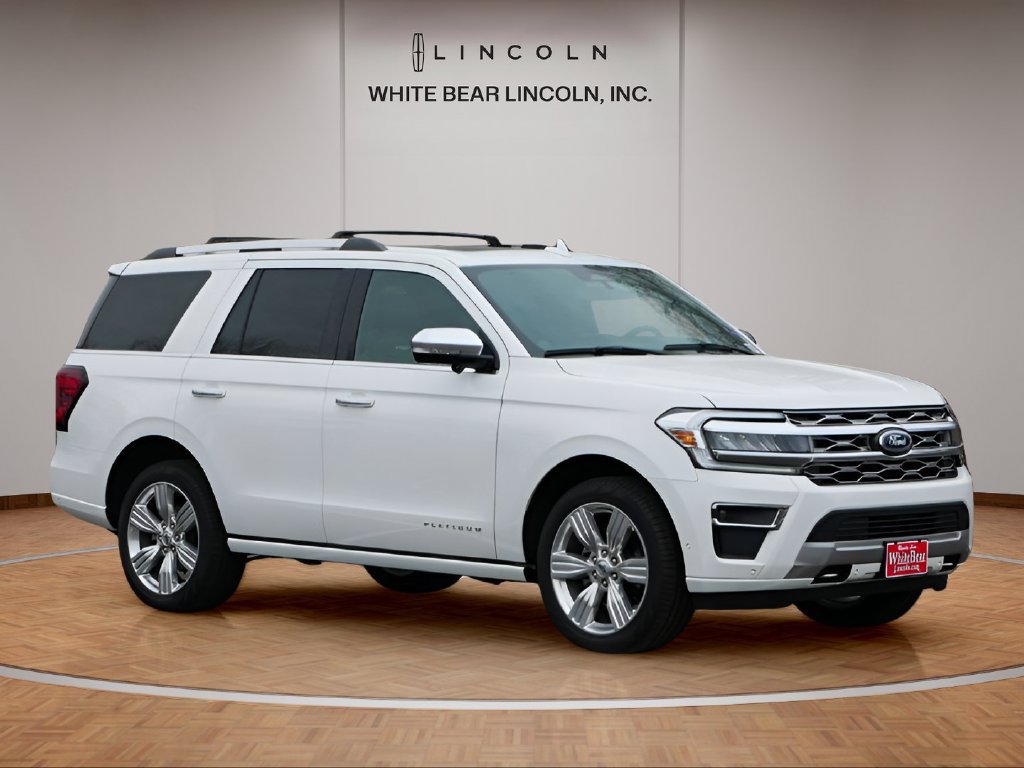 Used 2024 Ford Expedition Platinum AWD/4WD image 3