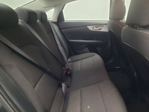 Used 2020 Kia Forte Sedan FWD image 19