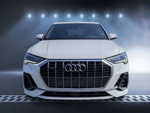 Used 2025 Audi Q3 2.0T Premium AWD/4WD image 8