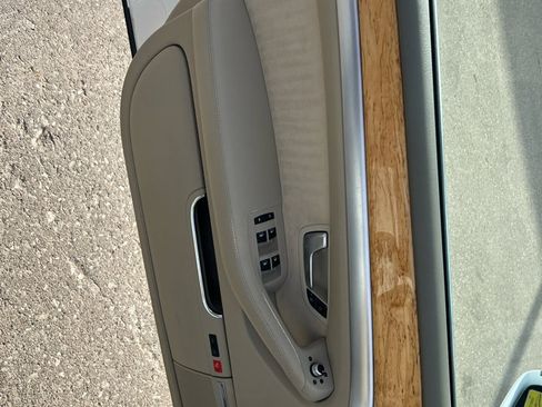 Used 2009 Audi A8 L 4.2 image 11