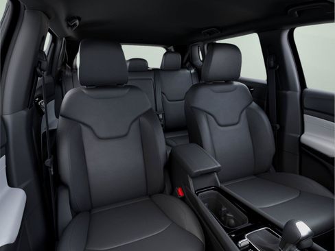 New 2026 Jeep Compass Limited AWD/4WD image 11