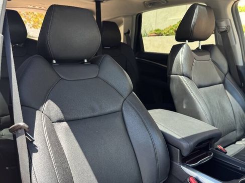 Used 2016 Acura MDX SH-AWD w/ Technology Package image 18
