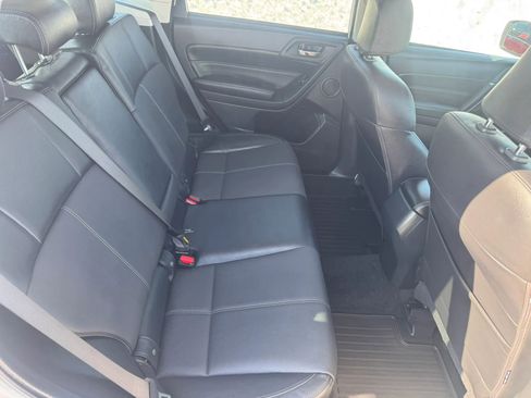 Used 2018 Subaru Forester 2.5i Touring w/ Popular Package #2 image 15