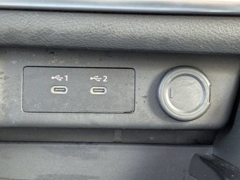 Used 2024 Nissan Rogue SV FWD image 24