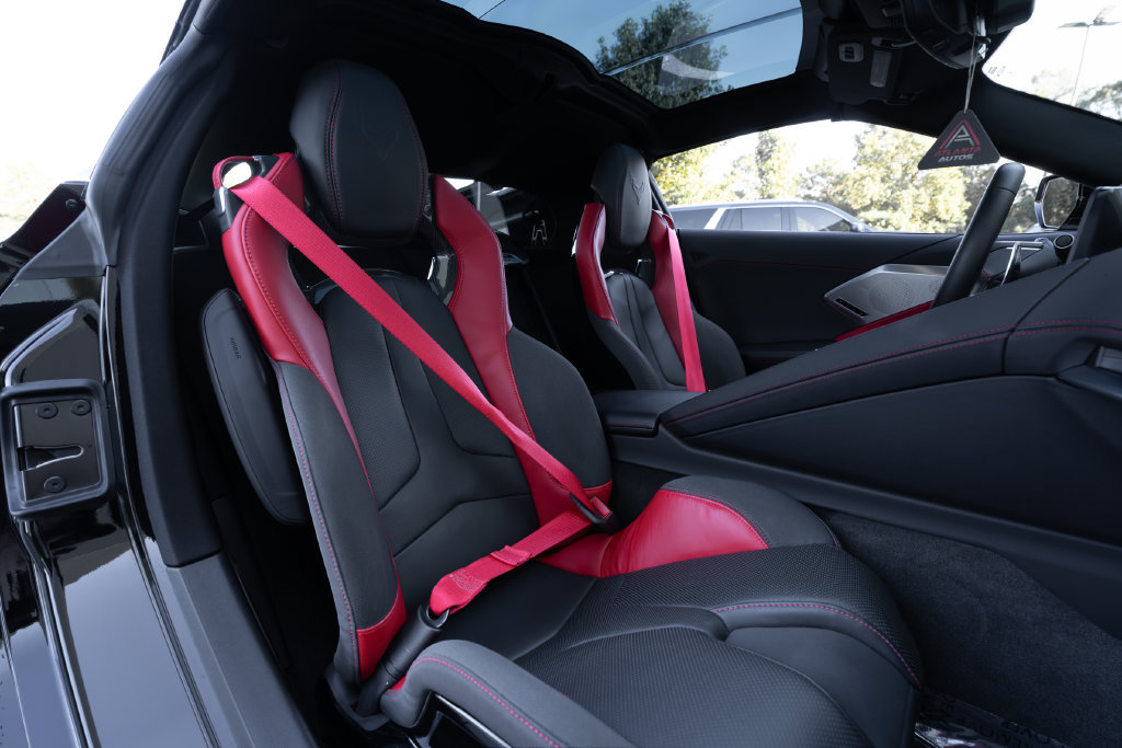 Used 2023 Chevrolet Corvette Stingray Preferred Cpe w/ Z51 Performance Package RWD image 35