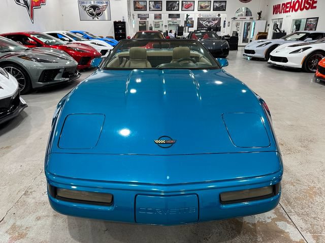 Used 1992 Chevrolet Corvette Convertible RWD image 17