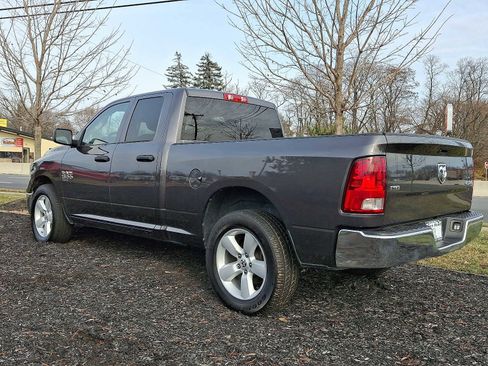 Used 2024 RAM 1500 Classic SLT image 4
