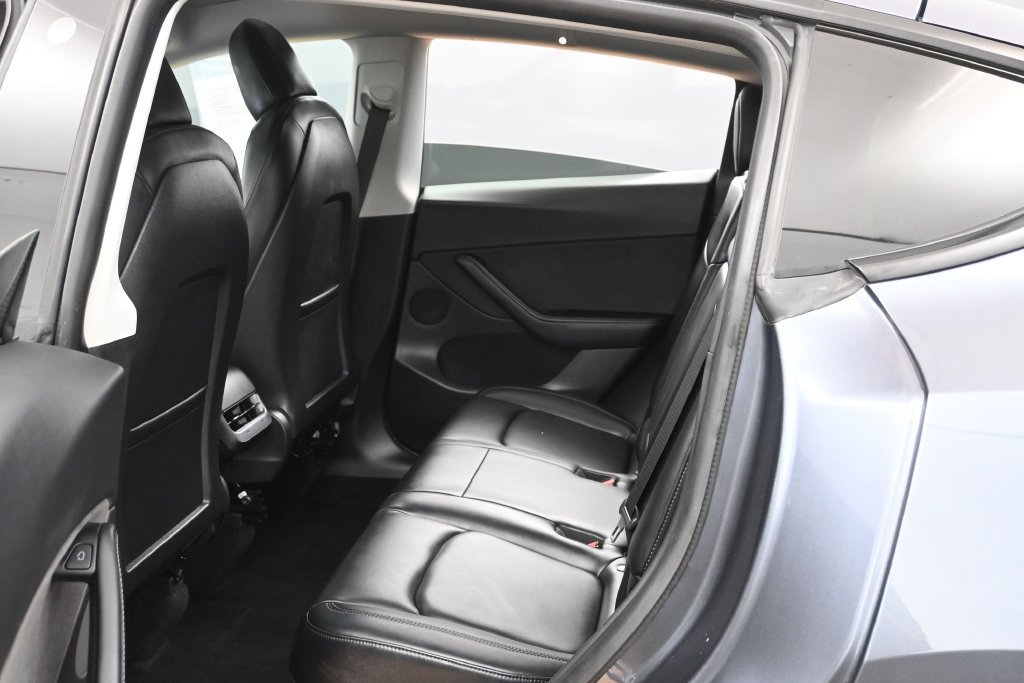 Used 2021 Tesla Model Y 2WD image 26