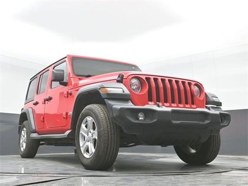 Used 2020 Jeep Wrangler Unlimited Sport S image 39
