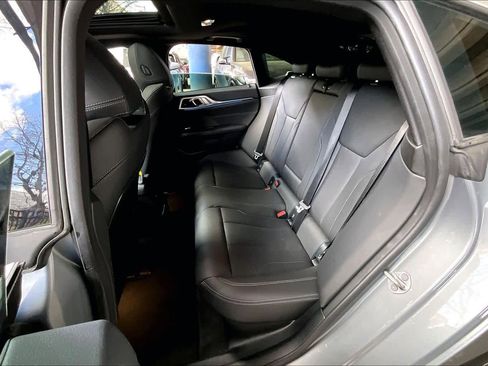 Used 2023 BMW i4 eDrive35 image 19
