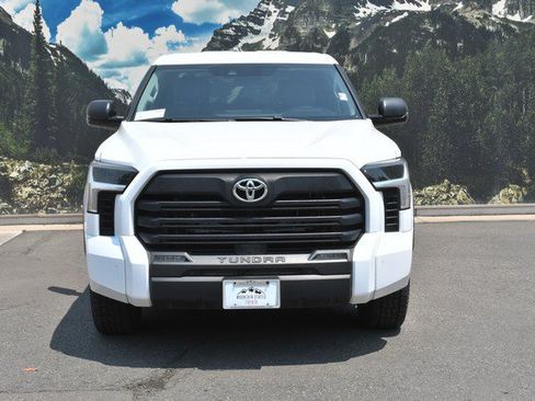 Used 2023 Toyota Tundra SR5 w/ SR5 Convenience Package AWD/4WD image 5