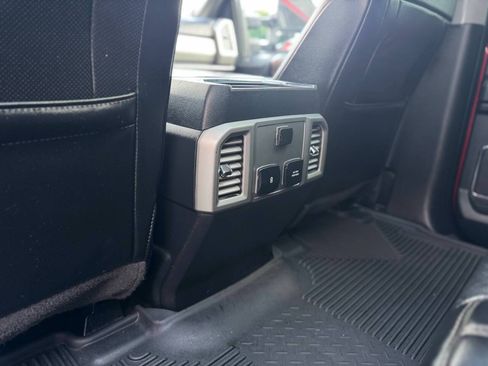Used 2017 Ford F250 Lariat w/ Lariat Ultimate Package AWD/4WD image 36