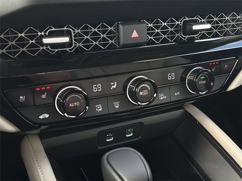 New 2026 Honda Accord Touring image 30