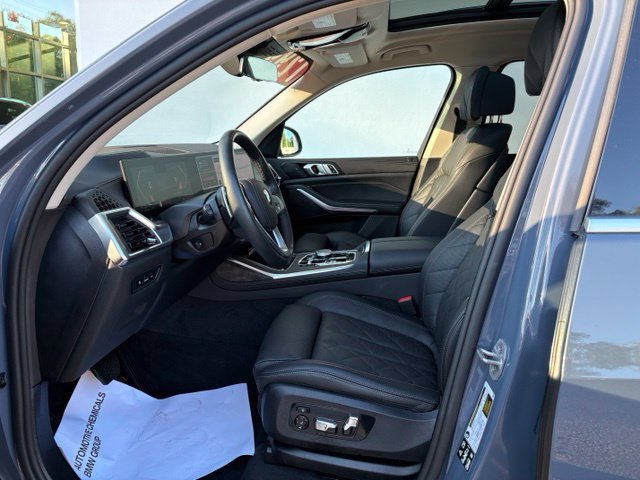 Certified 2025 BMW X7 xDrive40i w/ Climate Comfort Package AWD/4WD image 10