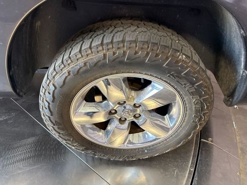 Used 2017 RAM 1500 Big Horn RWD image 12
