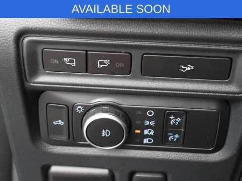 Used 2022 Ford F150 XLT w/ Equipment Group 302A High AWD/4WD image 15