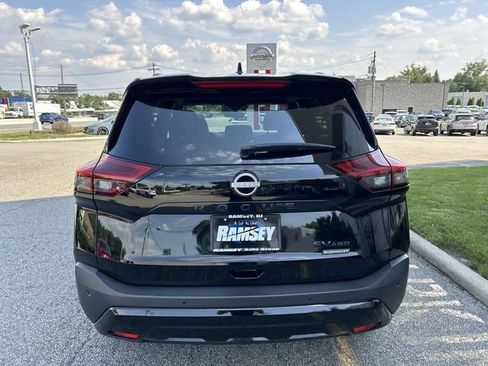 Certified 2023 Nissan Rogue SV w/ SV Premium B Package AWD/4WD image 26