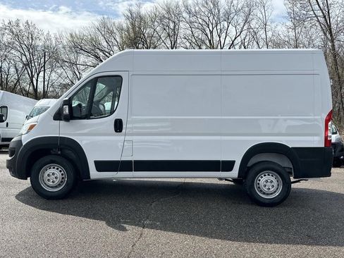 New 2026 RAM ProMaster 1500 w/ Convenience Group FWD image 5
